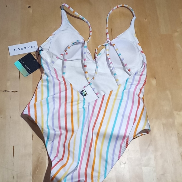 L.A Hearts One Piece Swimsuit - Picture 5 of 5